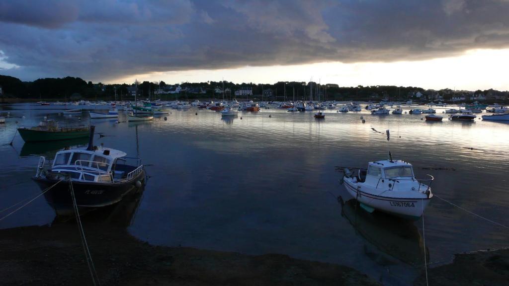Hotel Des Rochers Perros-Guirec Exterior foto